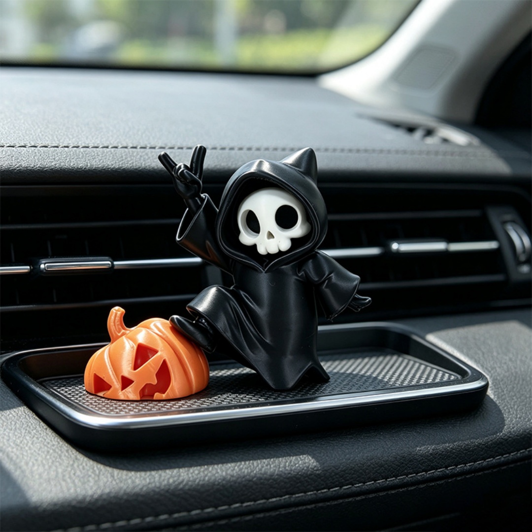 Lighting Mcqueen Bedroom Decor - Figurine Grim Reaper Telinga Kucing untuk